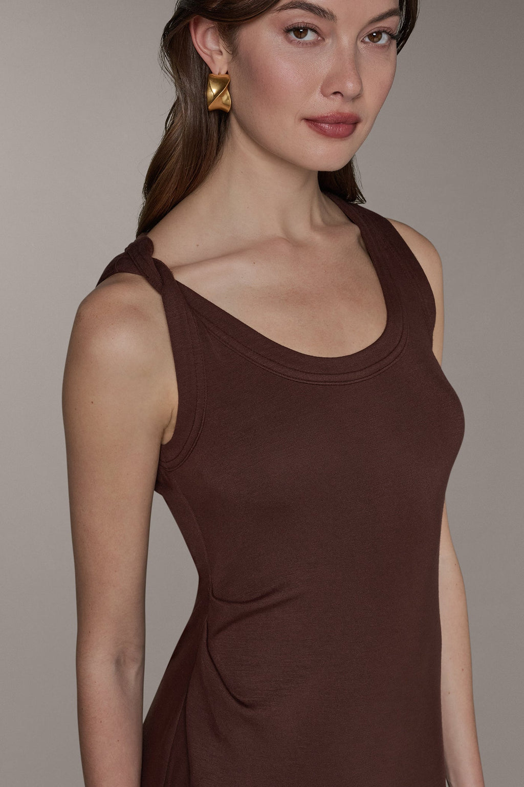 SLEEVELESS TWIST MIDI DRESS