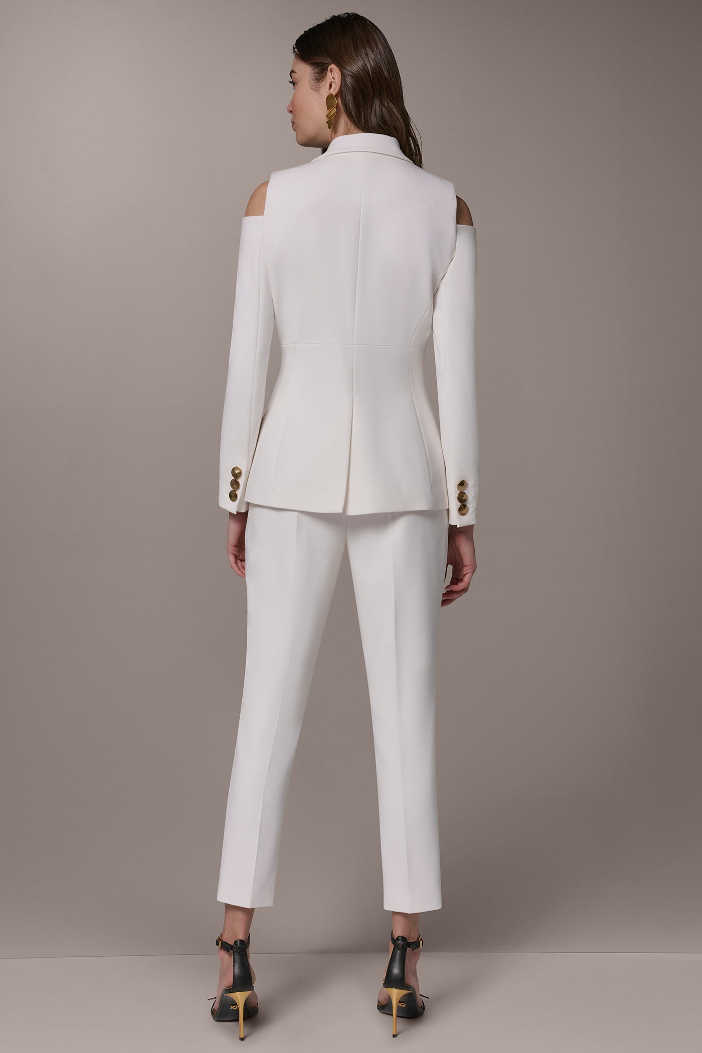 DOUBLE-BREASTED COLD-SHOULDER SUIT BLAZER