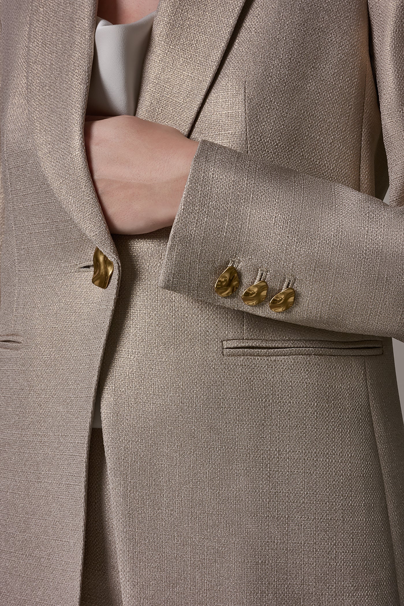 METALLIC SUIT BLAZER