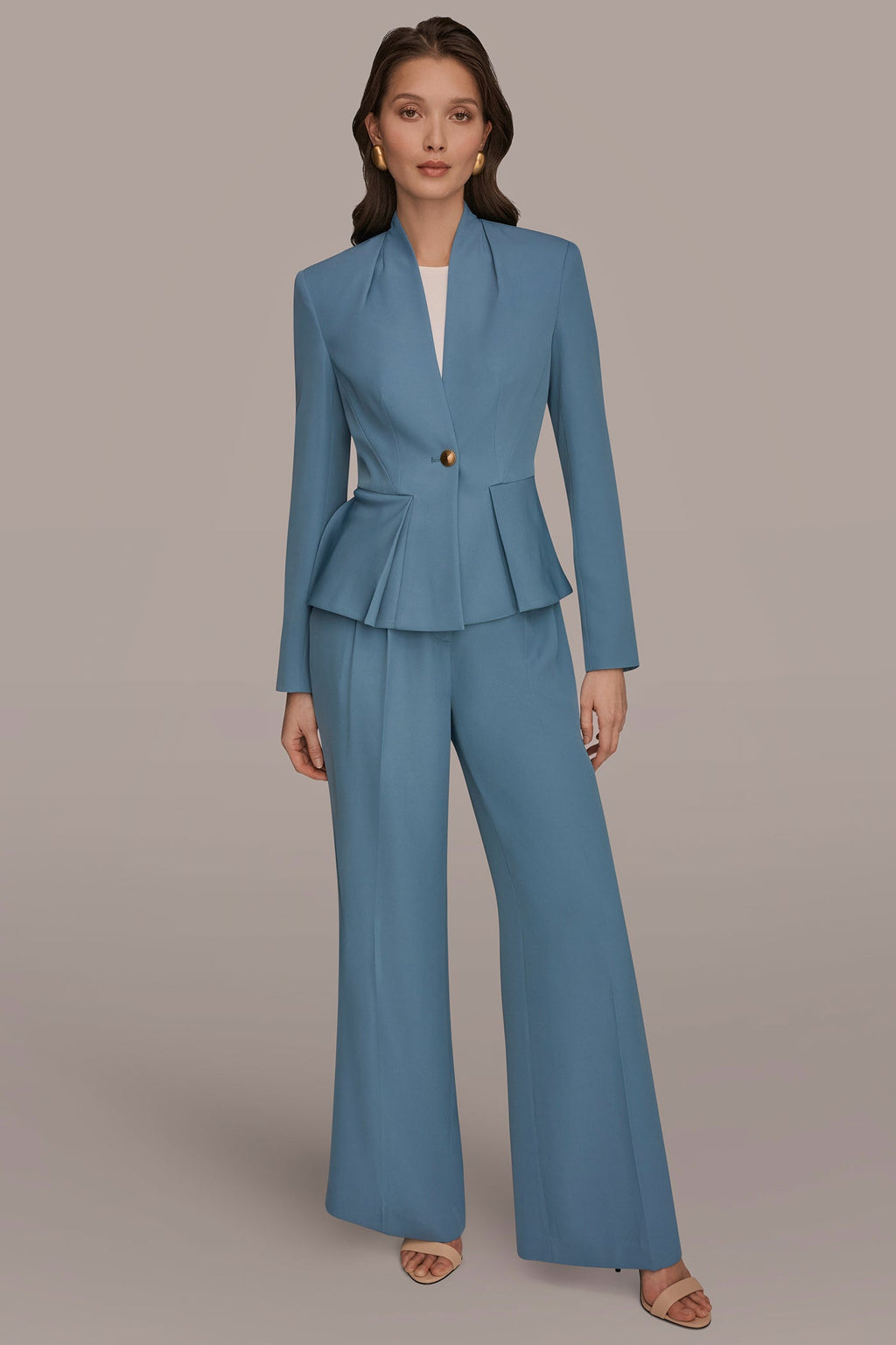 COLLARLESS PLEATED PEPLUM BLAZER
