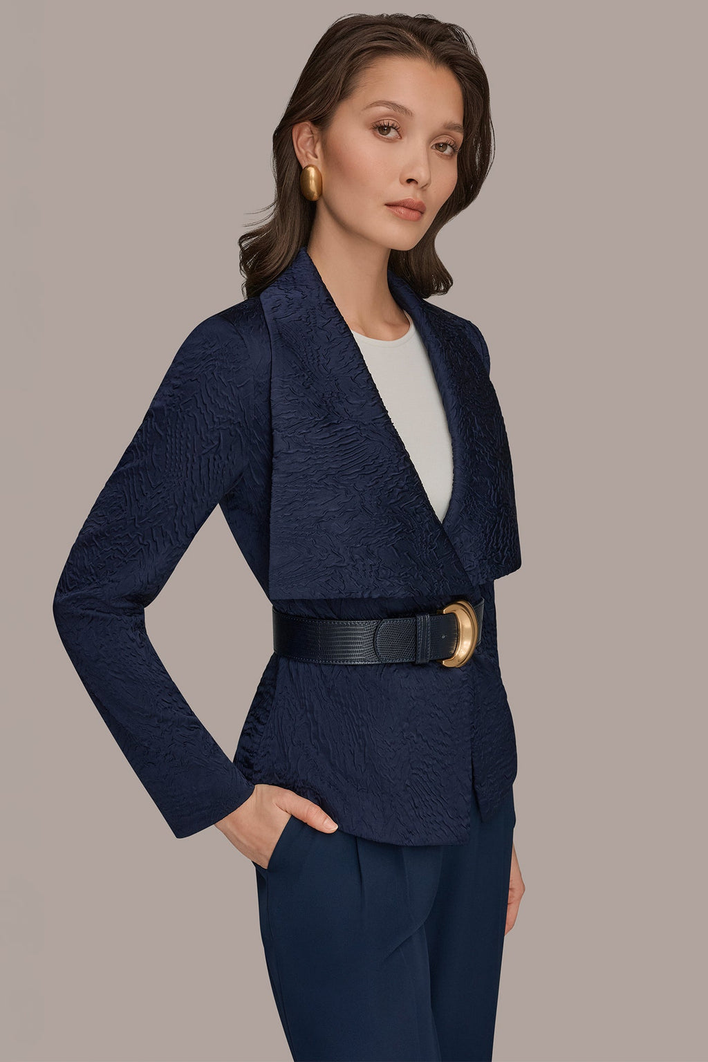 CRINKLE JACQUARD CROPPED BLAZER