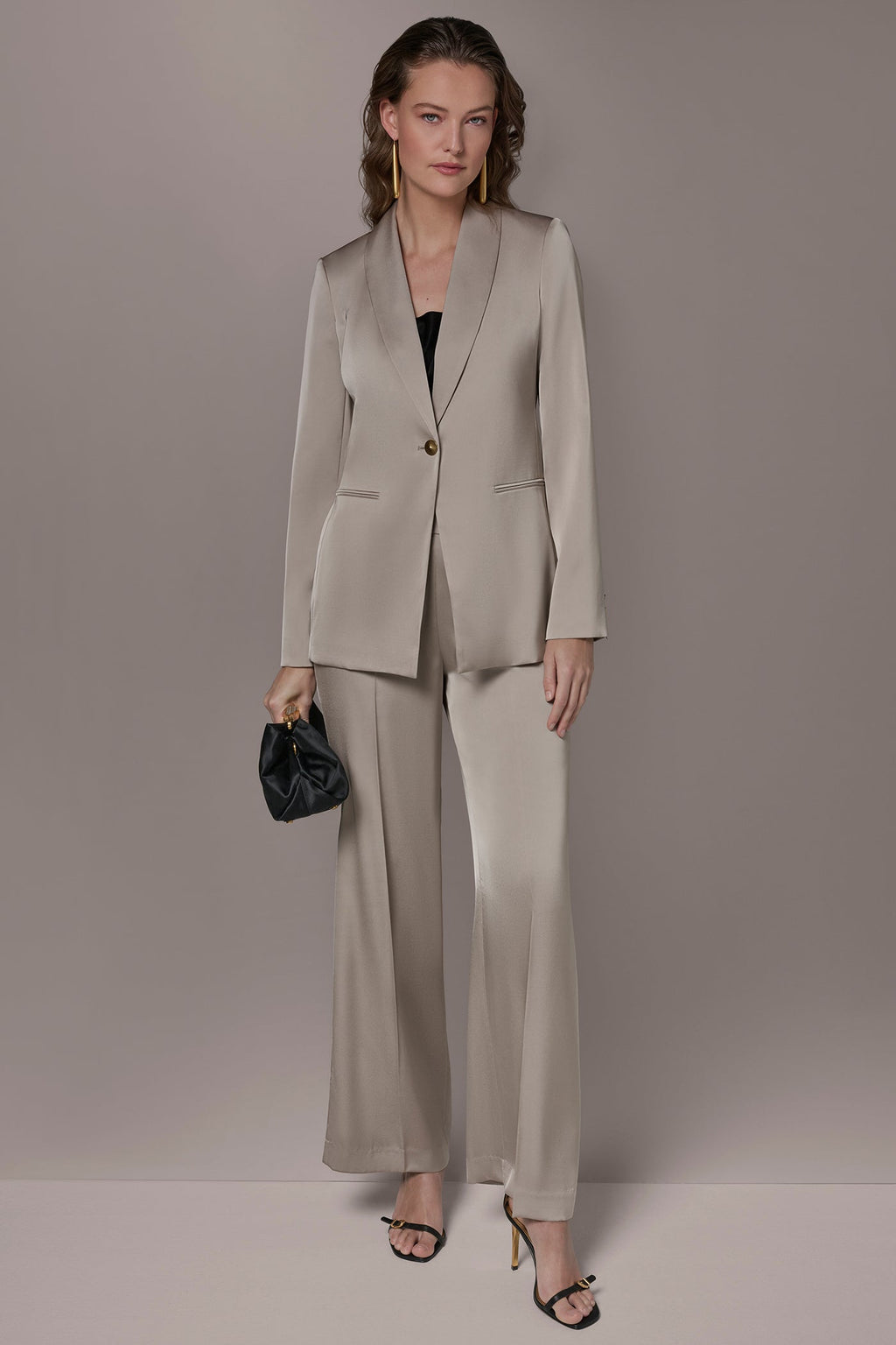 SATIN ONE-BUTTON SUIT BLAZER