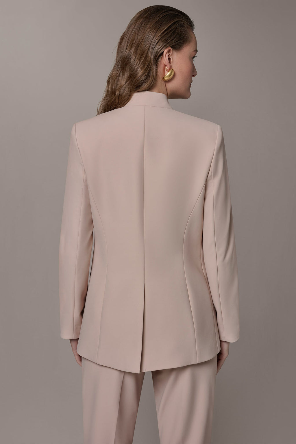 BUTTON SLEEVE SUIT BLAZER