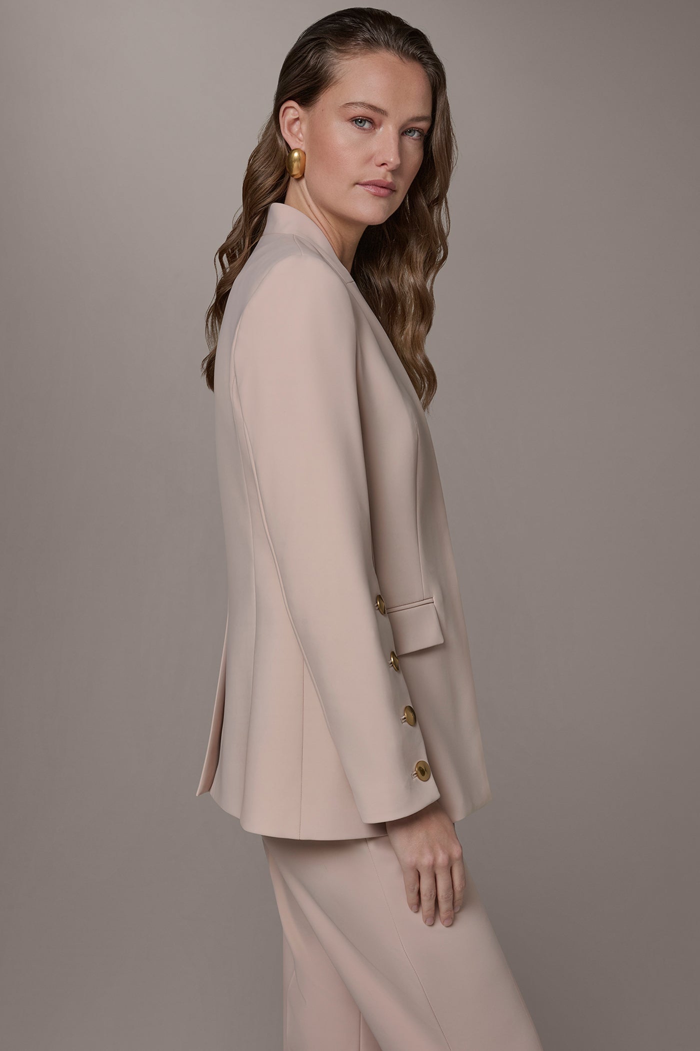 BUTTON SLEEVE SUIT BLAZER
